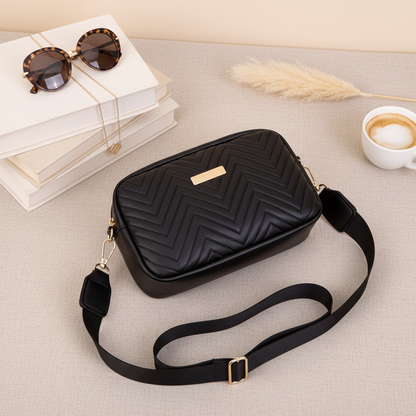 Black quilted crossbody bag - lifestyle